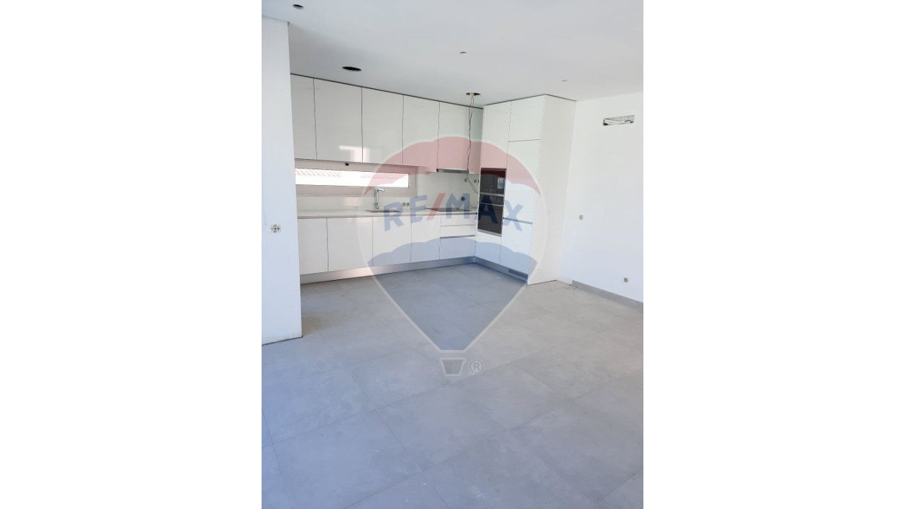Apartamento T2 para Venda em Albufeira e Olhos de Água Foto 6