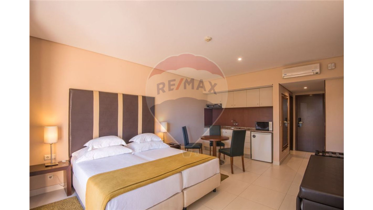 Apartamento T1 para Venda em Guia Foto 31