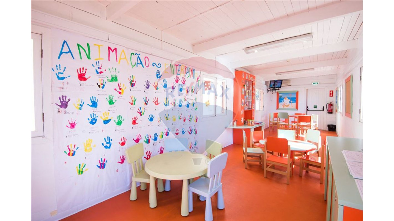 Apartamento T1 para Venda em Guia Foto 14