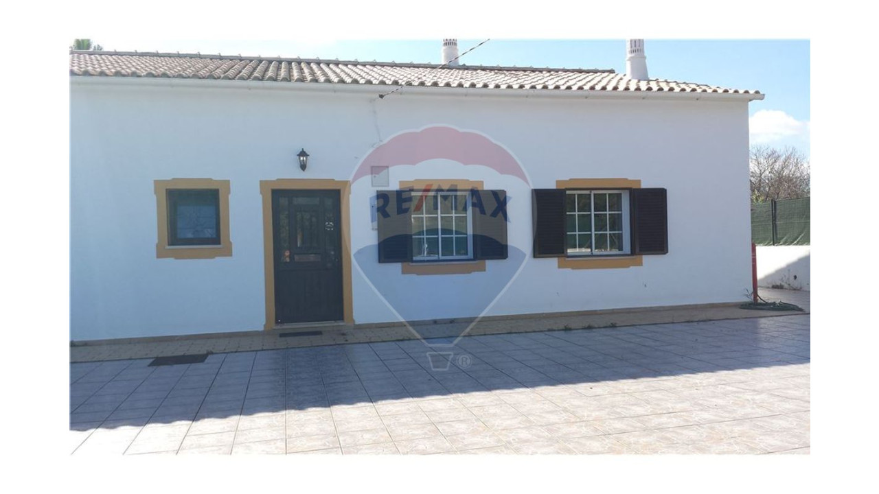 Moradia T3 para Venda em Boliqueime Foto 3