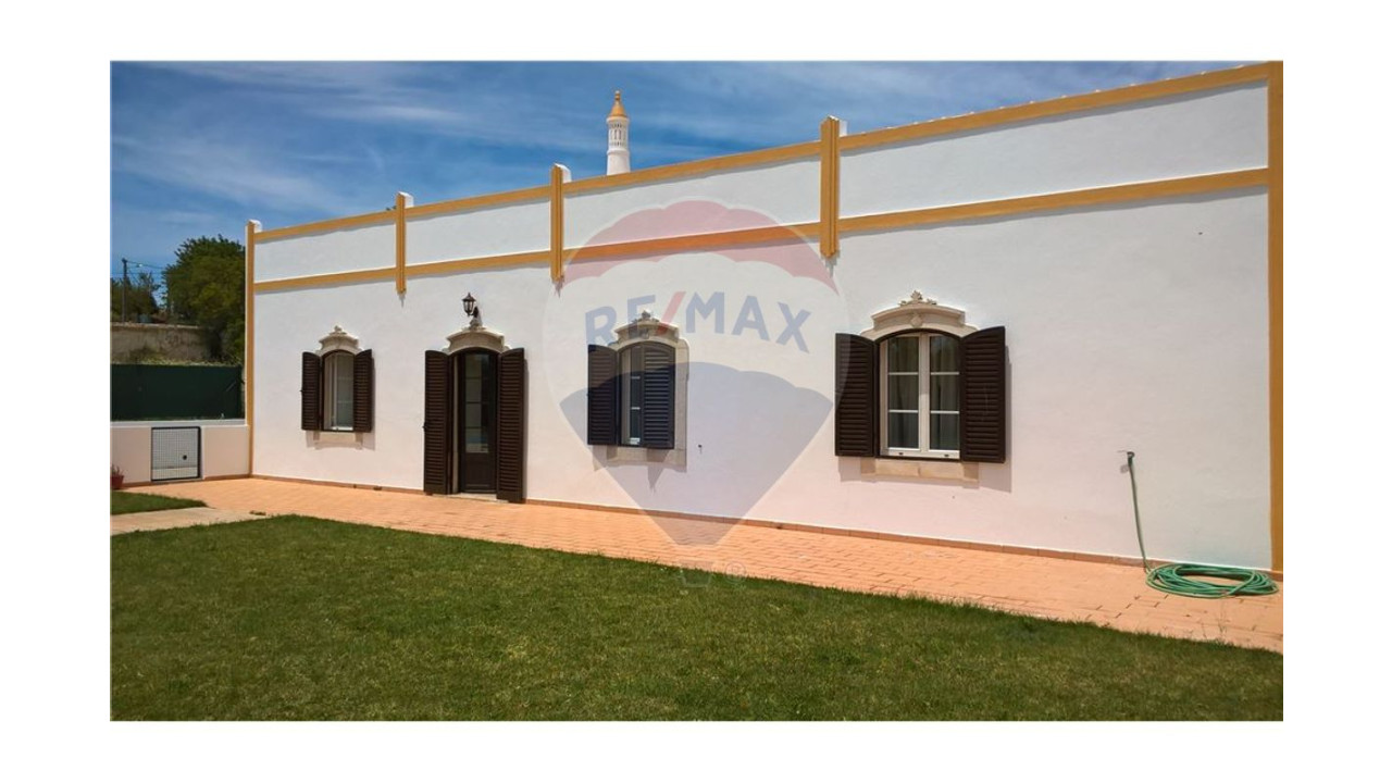 Moradia T3 para Venda em Boliqueime Foto 2