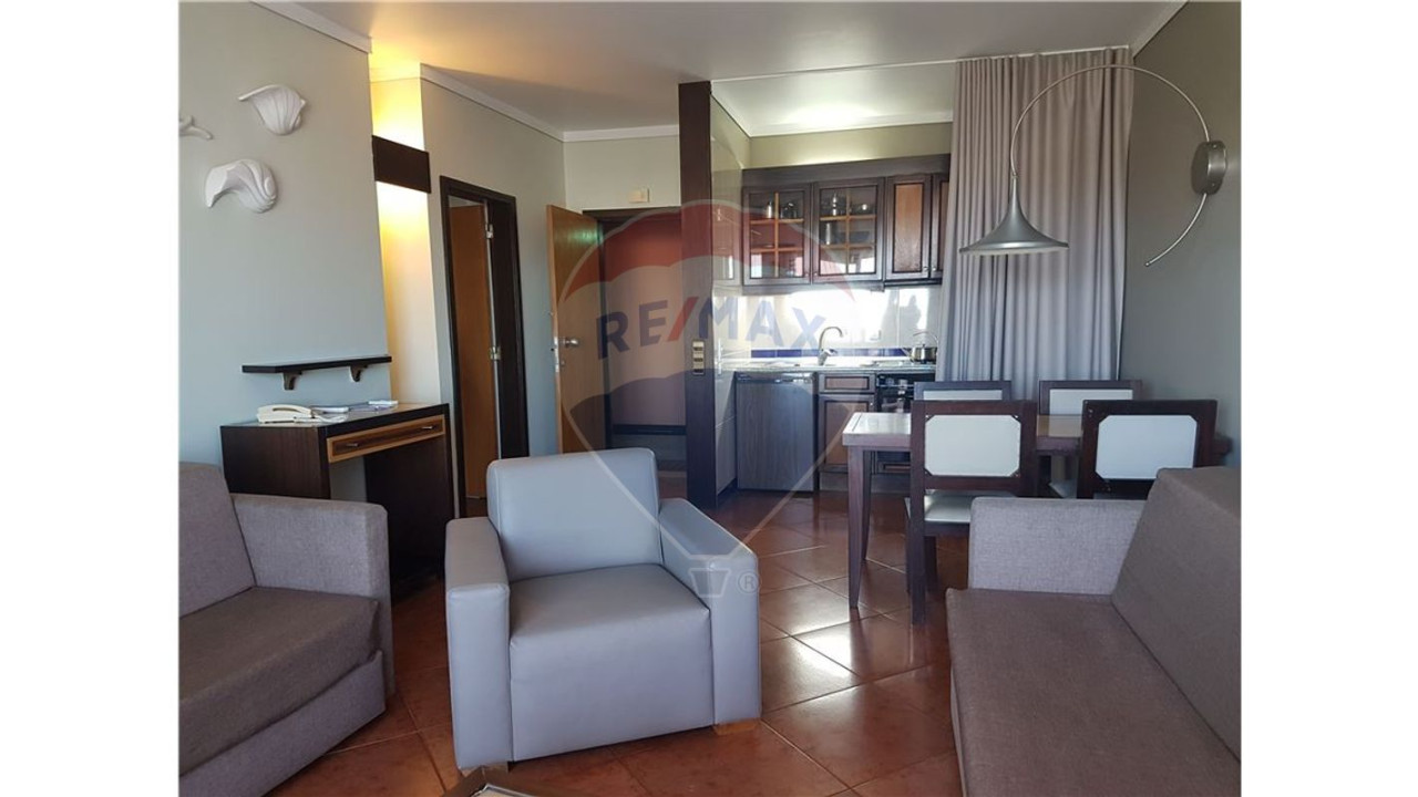 Apartamento T1 para Venda em Albufeira e Olhos de Água Foto 13