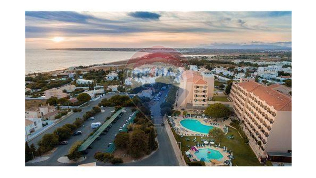 Apartamento T1 para Venda em Albufeira e Olhos de Água Foto 8