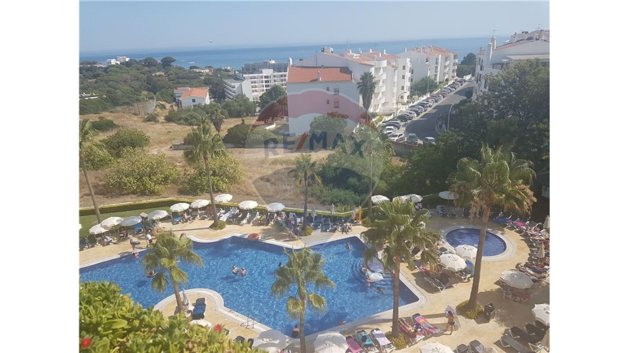 Apartamento T1 para Venda em Albufeira e Olhos de Água Foto 2