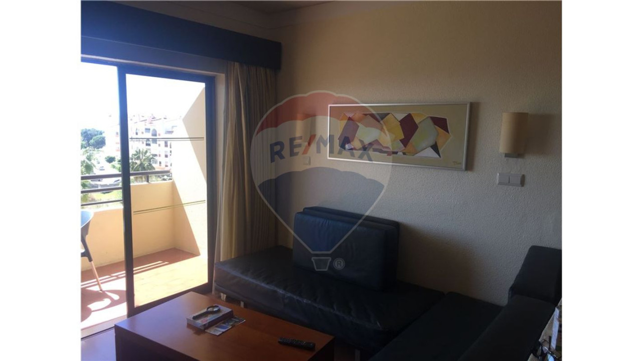 Apartamento T1 para Arrendamento em Guia Foto 2