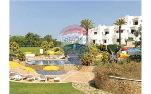 Apartamento T1 para Venda em Albufeira e Olhos de Água