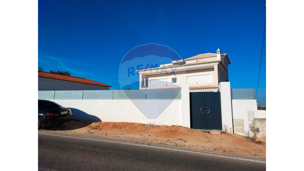 Moradia T4 para Venda em Ferreiras Foto 44