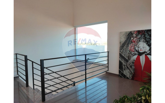 Moradia T4 para Venda em Ferreiras