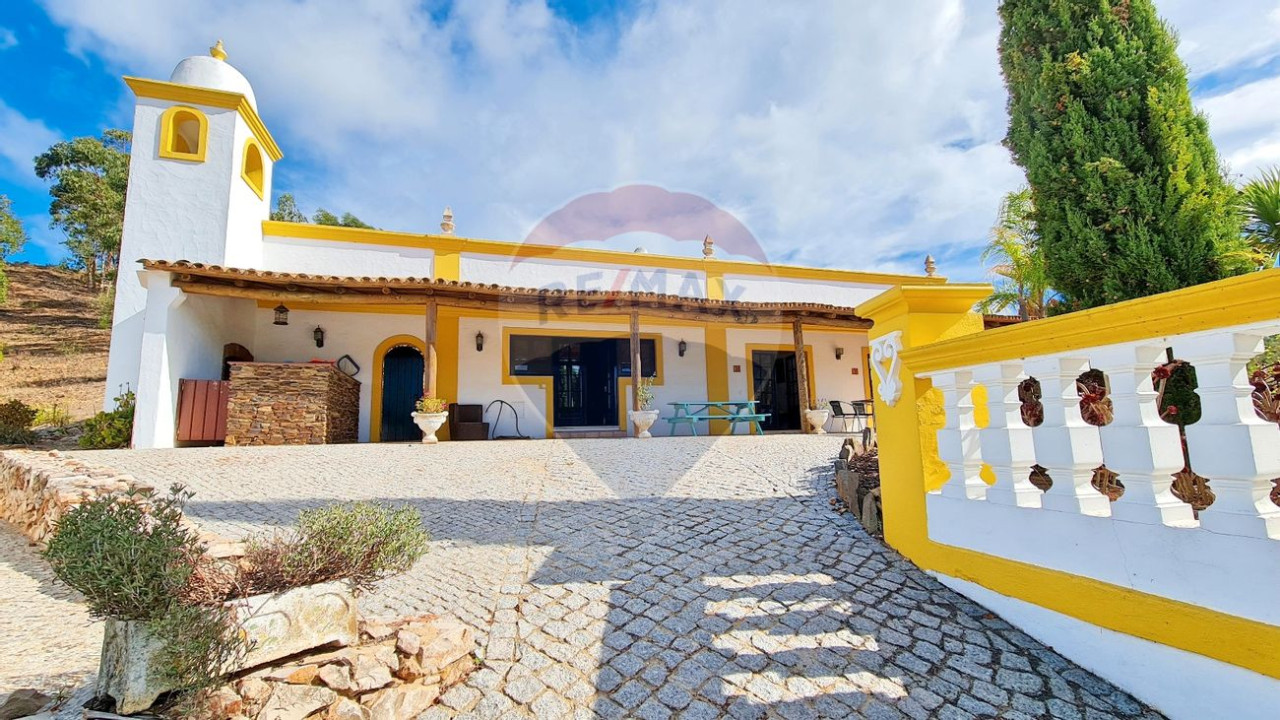 Moradia T6 para Venda em São Barnabe Foto 21