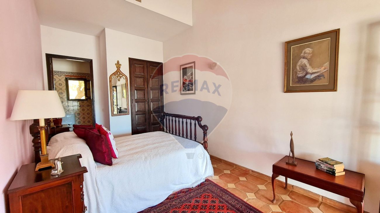 Moradia T6 para Venda em São Barnabe Foto 25