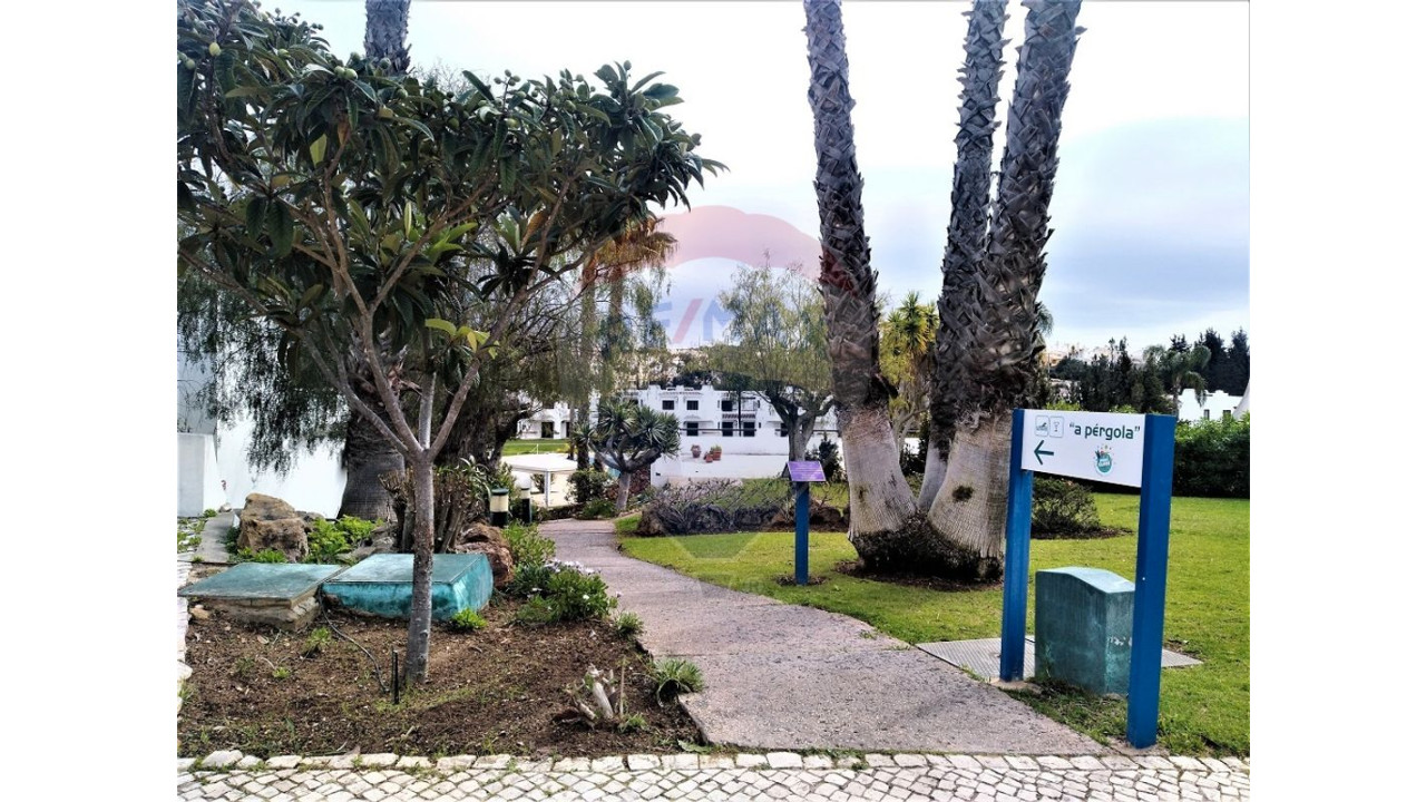 Apartamento T1 para Venda em Albufeira e Olhos de Água Foto 10