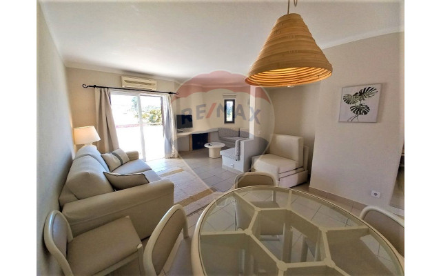 Apartamento T1 para Venda em Albufeira e Olhos de Água