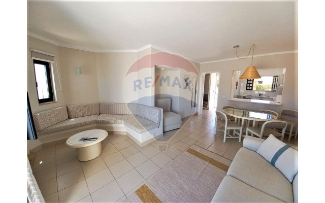 Apartamento T1 para Venda em Albufeira e Olhos de Água