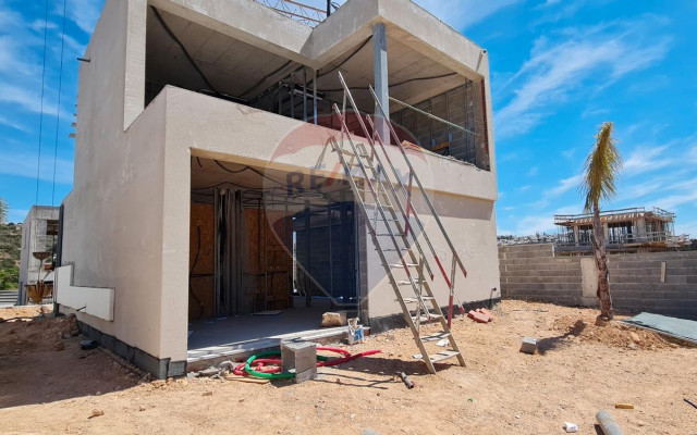 Moradia T3 para Venda em Albufeira e Olhos de Água