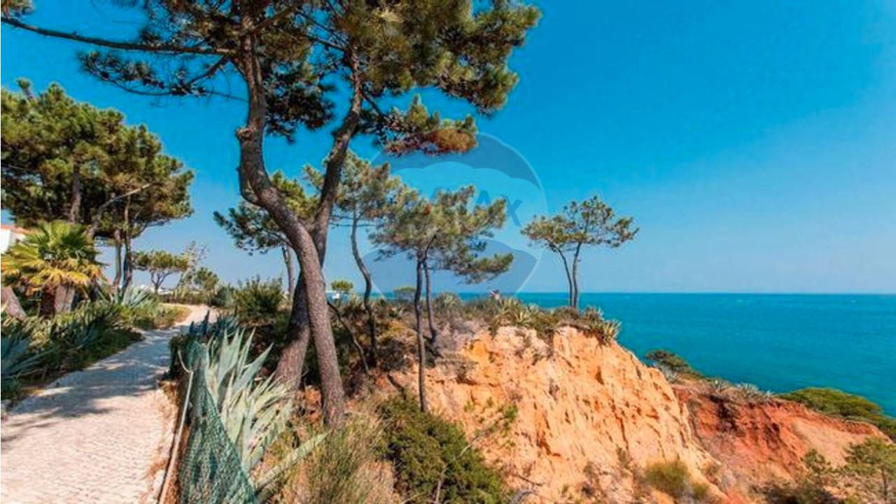 Apartamento T1 para Venda em Albufeira e Olhos de Água Foto 9