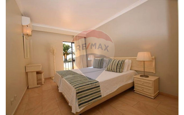 Apartamento T1 para Venda em Albufeira e Olhos de Água