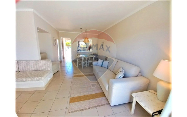 Apartamento T1 para Venda em Albufeira e Olhos de Água