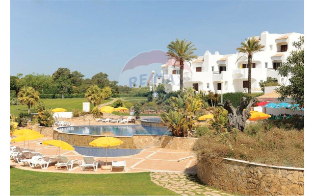 Apartamento T1 para Venda em Albufeira e Olhos de Água