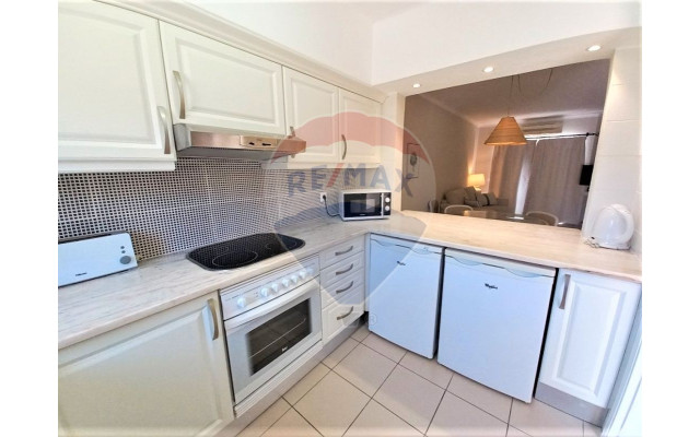 Apartamento T1 para Venda em Albufeira e Olhos de Água