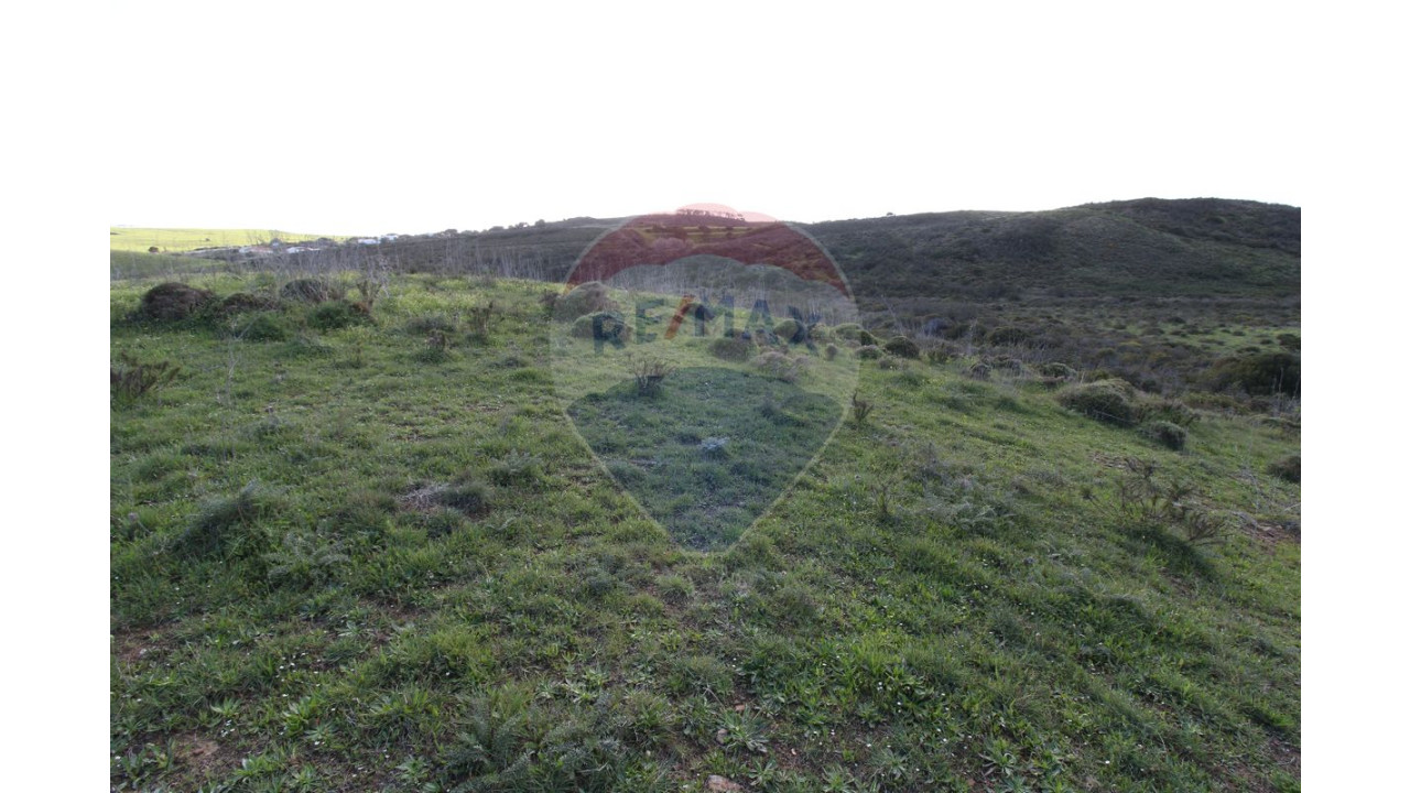 Terreno P/ Prédio para Venda em Vila do Bispo e Raposeira Foto 5