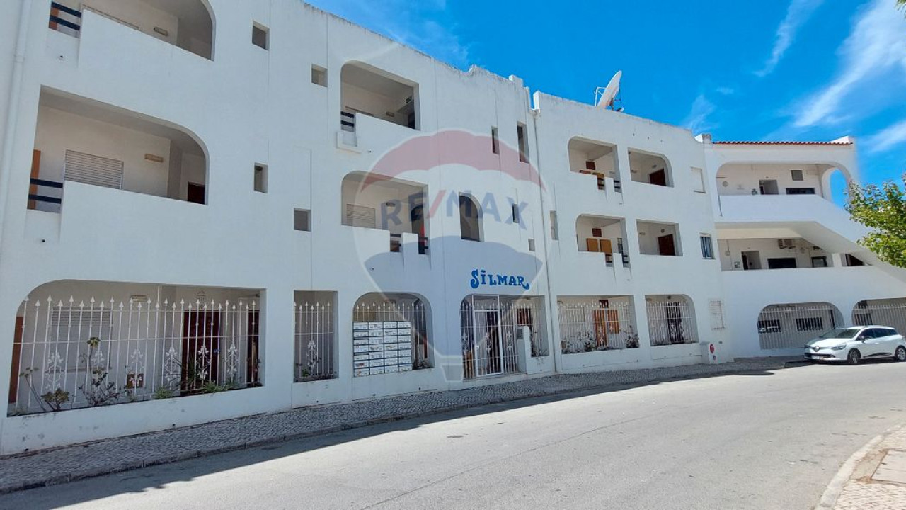 Apartamento T1 para Venda em Albufeira e Olhos de Água Foto 5