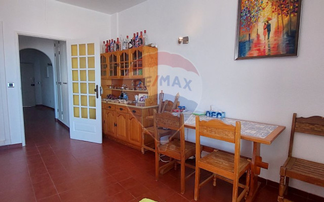 Apartamento T1 para Venda em Albufeira e Olhos de Água