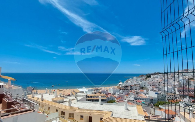 Apartamento T1 para Venda em Albufeira e Olhos de Água