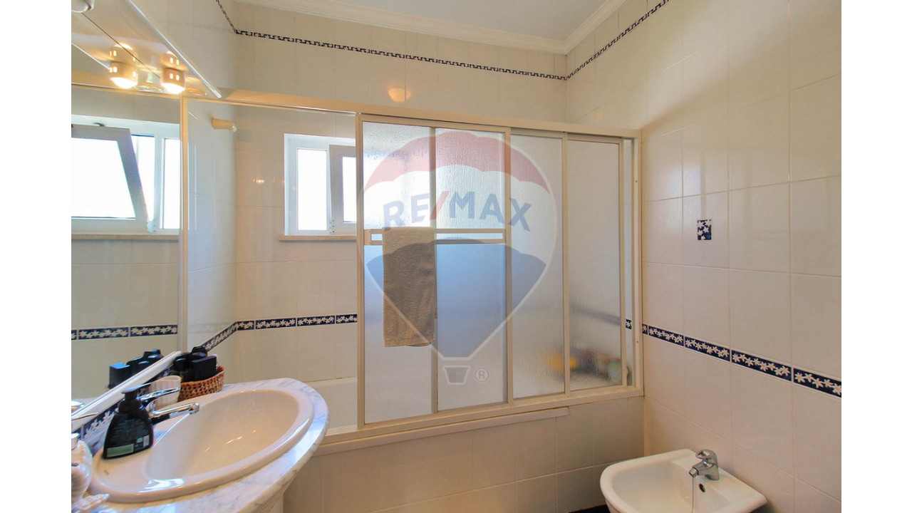 Moradia T4 para Venda em Albufeira e Olhos de Água Foto 20
