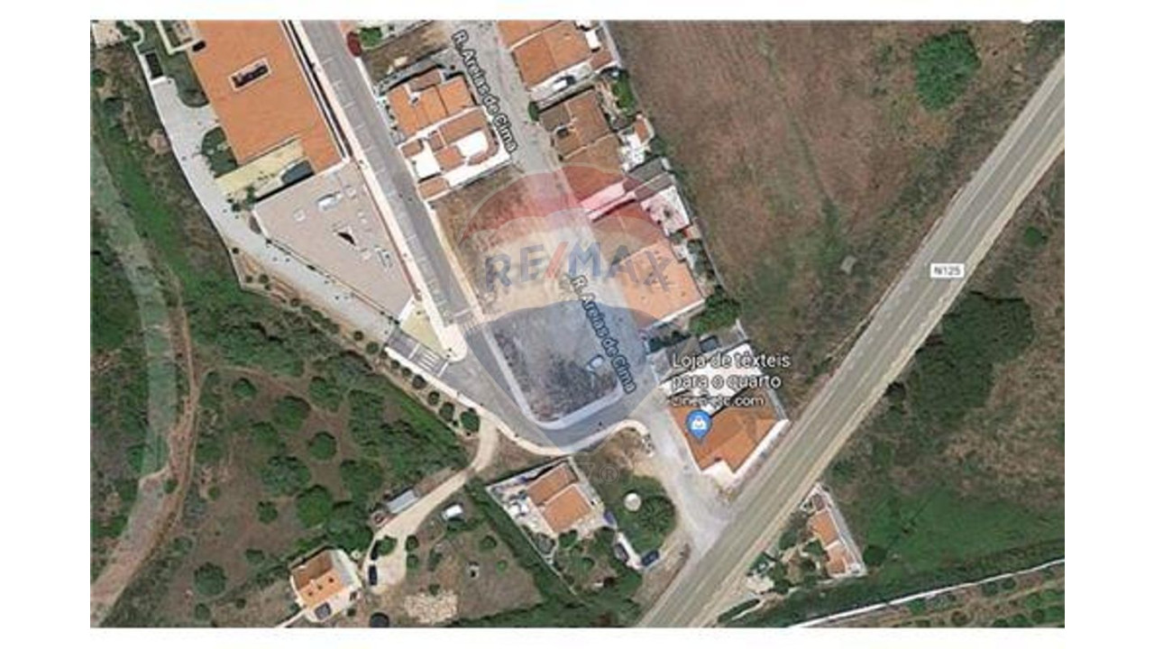 Terreno P/ Prédio para Venda em Budens Foto 7