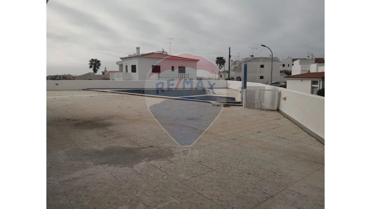 Loja para Venda em Albufeira e Olhos de Água Foto 10