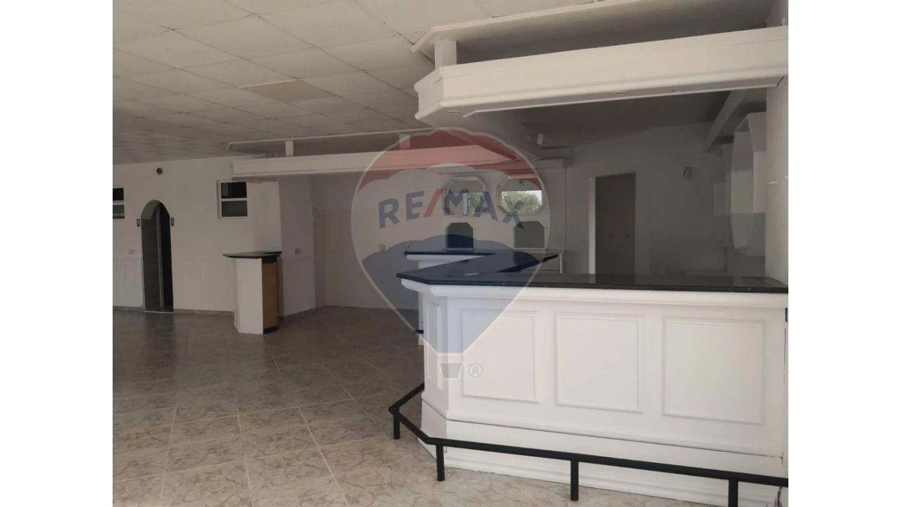 Loja para Venda em Albufeira e Olhos de Água Foto 3