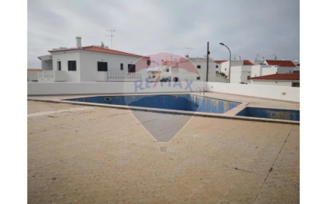 Loja para Venda em Albufeira e Olhos de Água