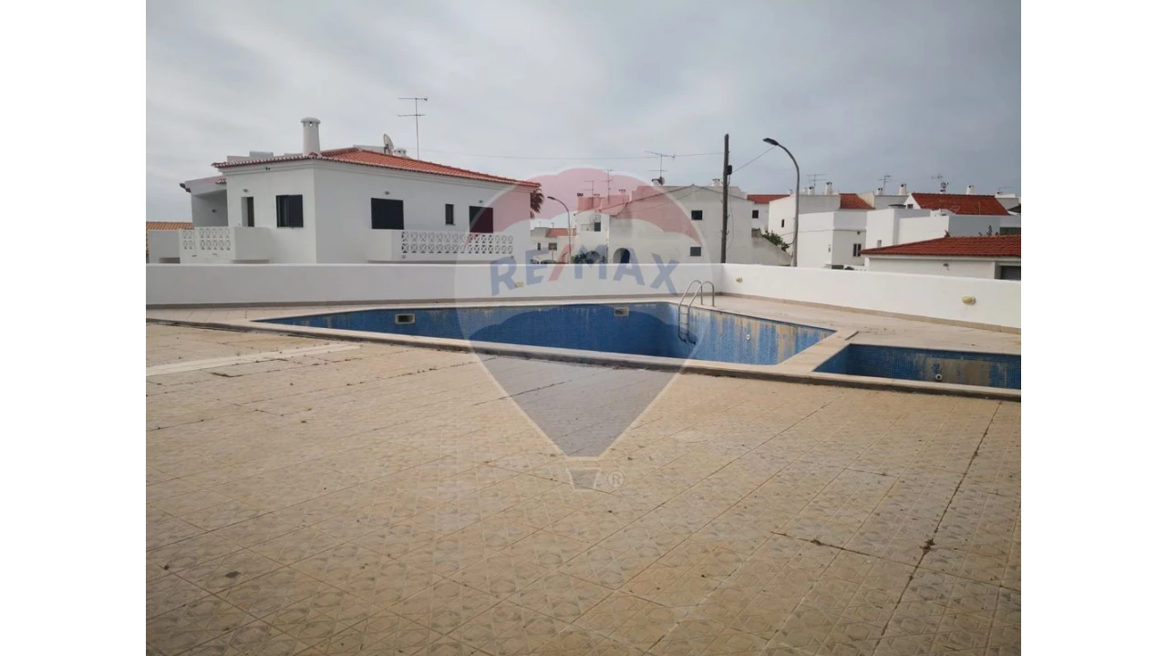 Loja para Venda em Albufeira e Olhos de Água Foto 13