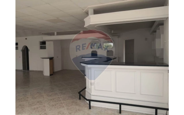 Loja para Venda em Albufeira e Olhos de Água Foto 3