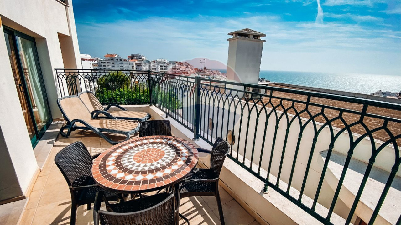 Apartamento T1 para Venda em Albufeira e Olhos de Água Foto 13
