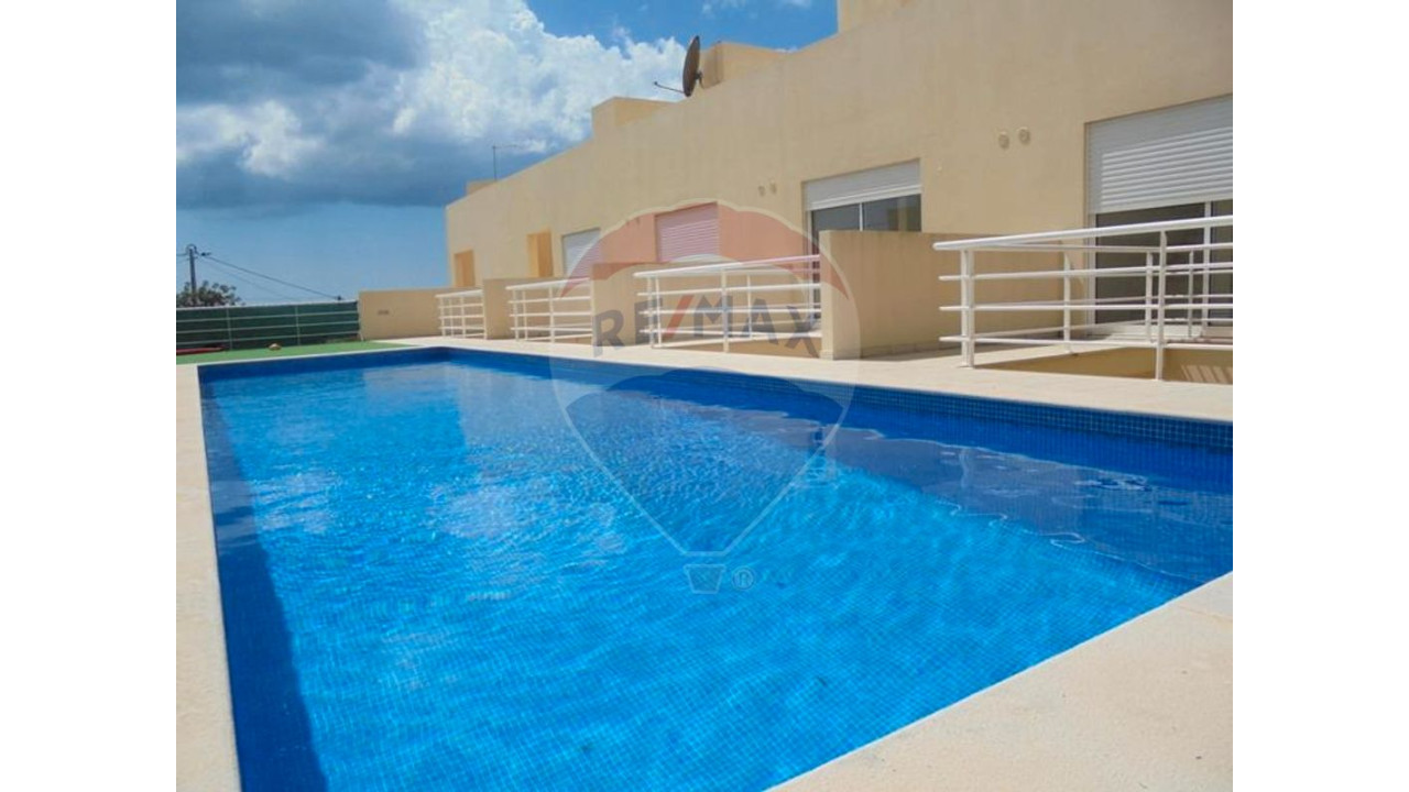 Moradia T2 para Venda em Albufeira e Olhos de Água Foto 2