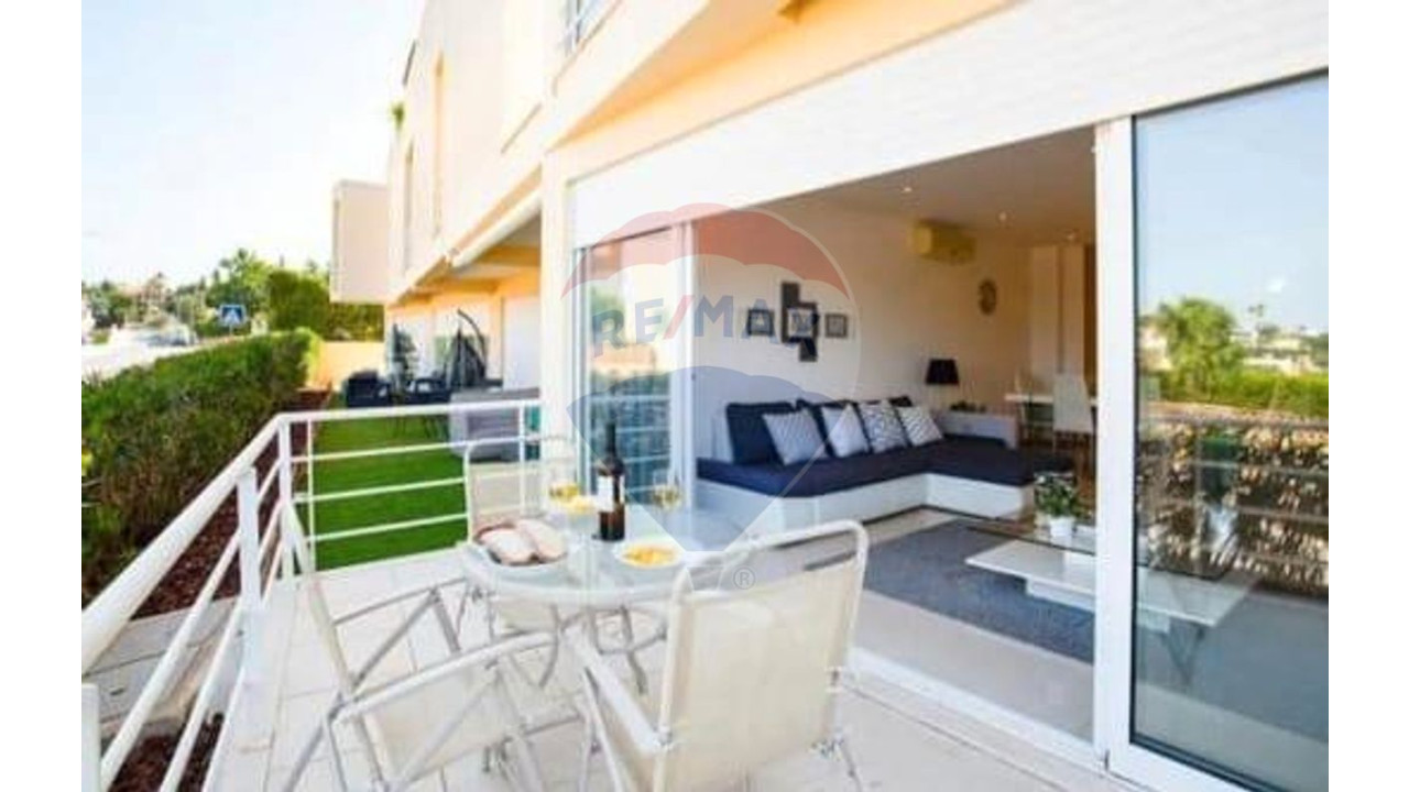 Moradia T2 para Venda em Albufeira e Olhos de Água Foto 5