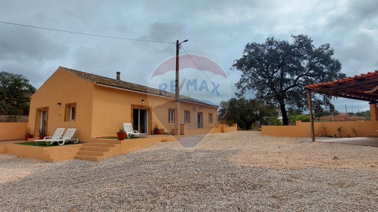 Moradia T3 para Venda em São Bartolomeu de Messines Foto 38