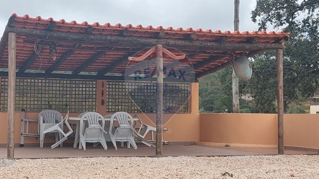 Moradia T3 para Venda em São Bartolomeu de Messines Foto 6