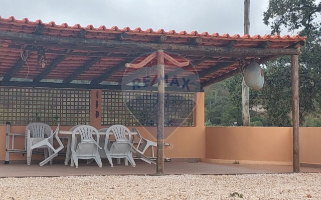 Moradia T3 para Venda em São Bartolomeu de Messines