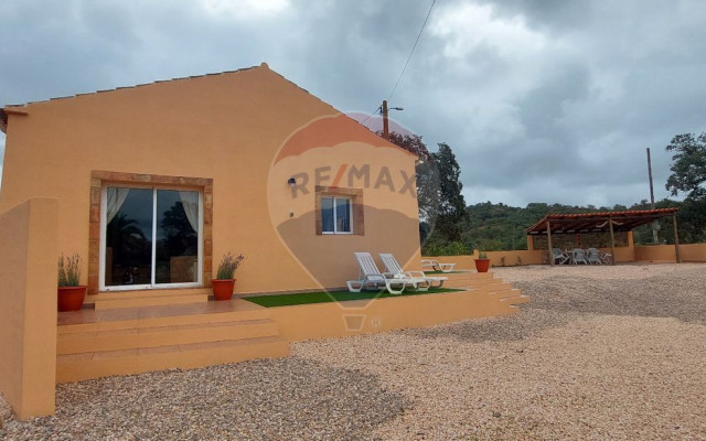 Moradia T3 para Venda em São Bartolomeu de Messines
