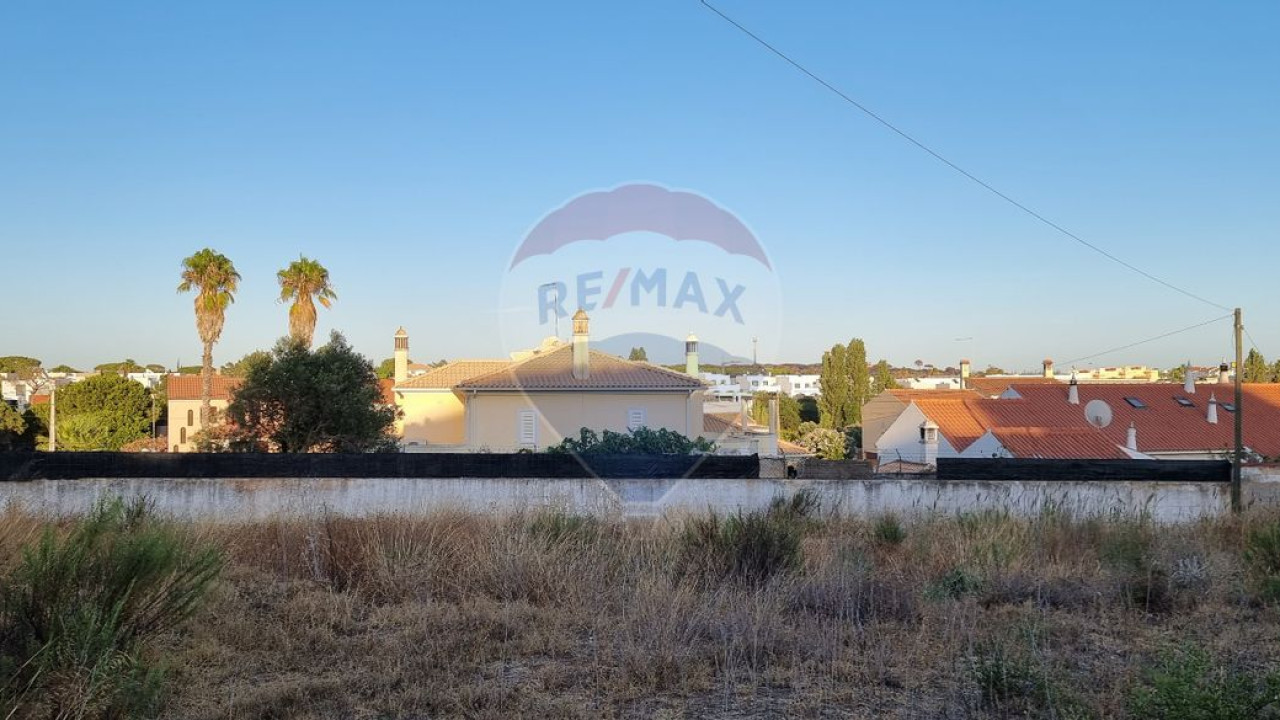 Terreno P/ Prédio para Venda em Quarteira Foto 5