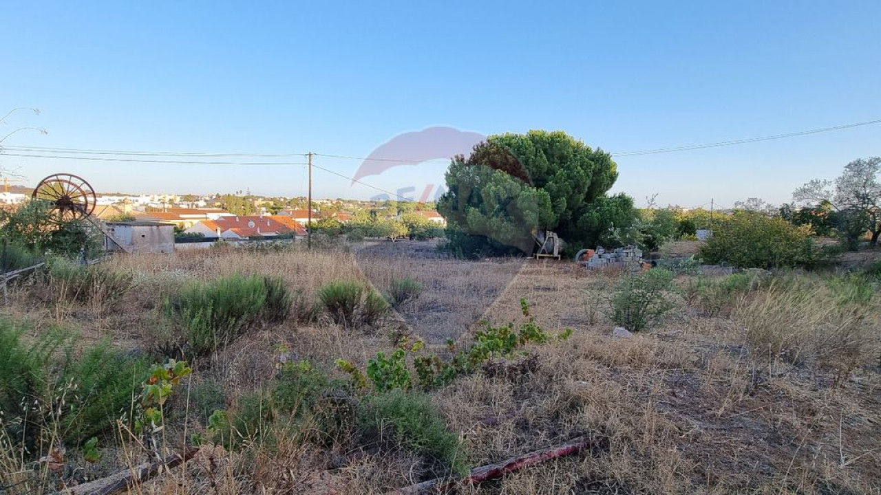Terreno P/ Prédio para Venda em Quarteira Foto 6