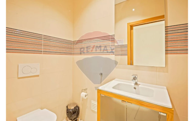 Moradia T7 para Venda em Albufeira e Olhos de Água Foto 22