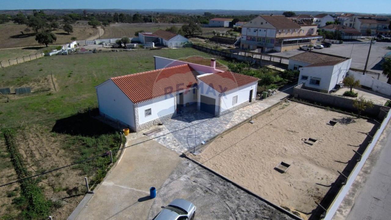 Moradia T3 para Venda em Ourique Foto 32