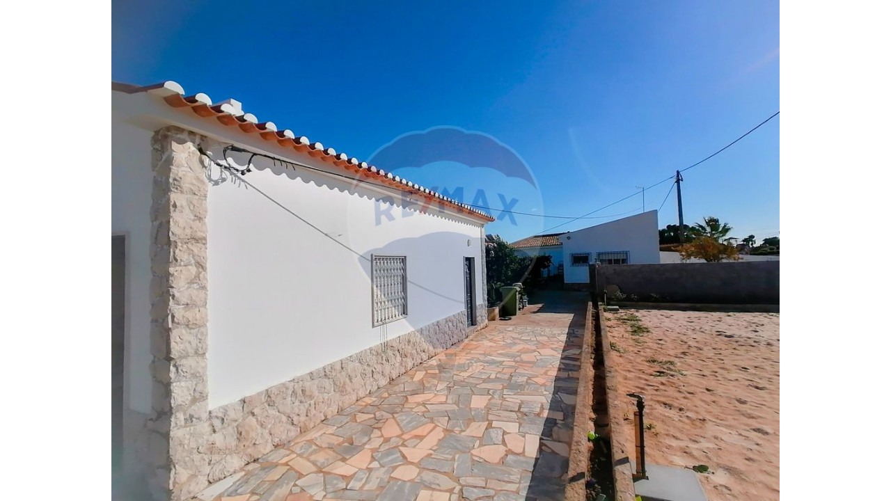 Moradia T3 para Venda em Ourique Foto 23