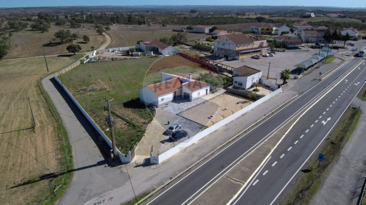 Moradia T3 para Venda em Ourique Foto 33