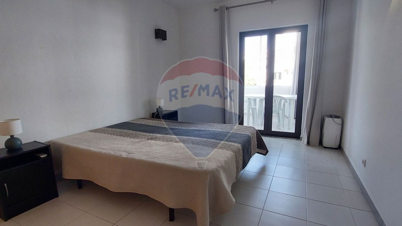 Apartamento T1 para Venda em Albufeira e Olhos de Água Foto 16