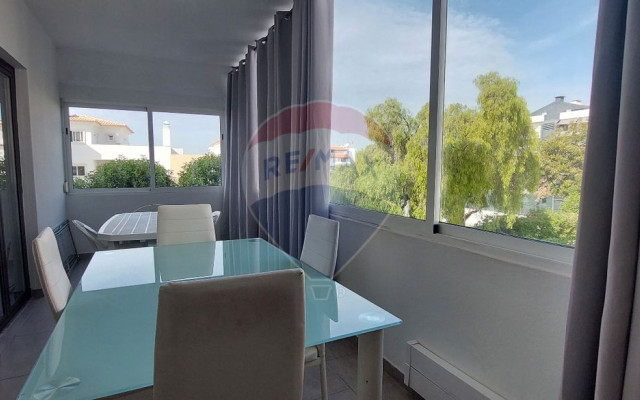 Apartamento T1 para Venda em Albufeira e Olhos de Água