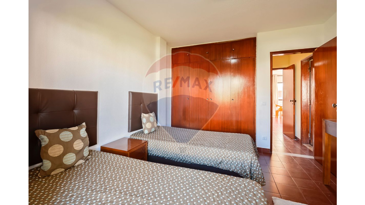 Apartamento T2 para Venda em Albufeira e Olhos de Água Foto 13